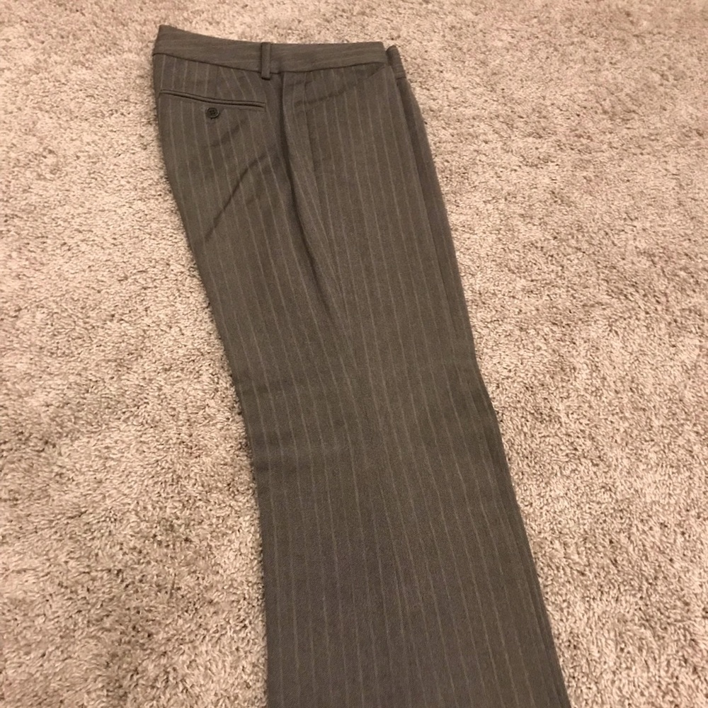 Theory beautiful pants. 50% cotton and 47% wool